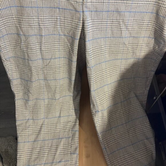 Livepool Los Angeles plaid pants - Picture 2 of 3
